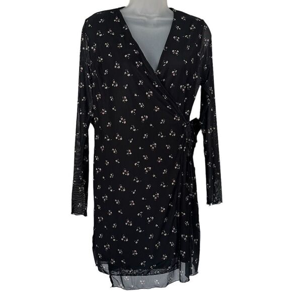 H&M Black Floral Fo Wrap Mini Deep Vee Long Sleeved Casual Summer Dress - Picture 3 of 4